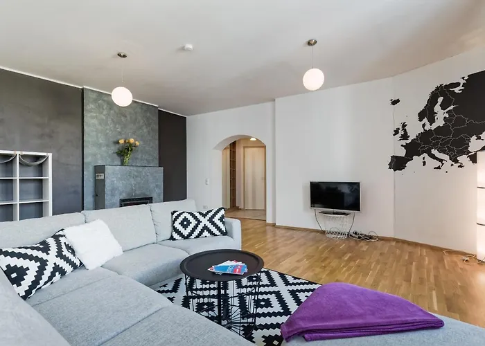 Old Town - Viru * Talin